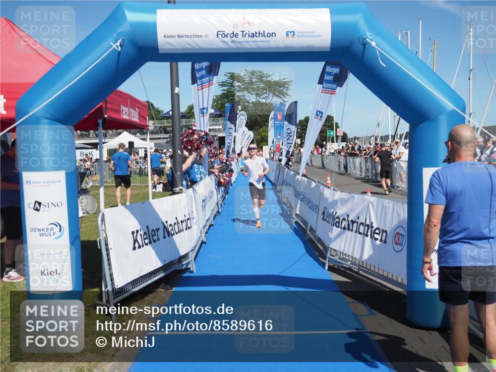 17.08.2025 - KN Förde Triathlon 2025 MichiJ http://msf.ph/oto/8589616 17.08.2025 13:47:51 Laufen 428 meine-sportfotos.de