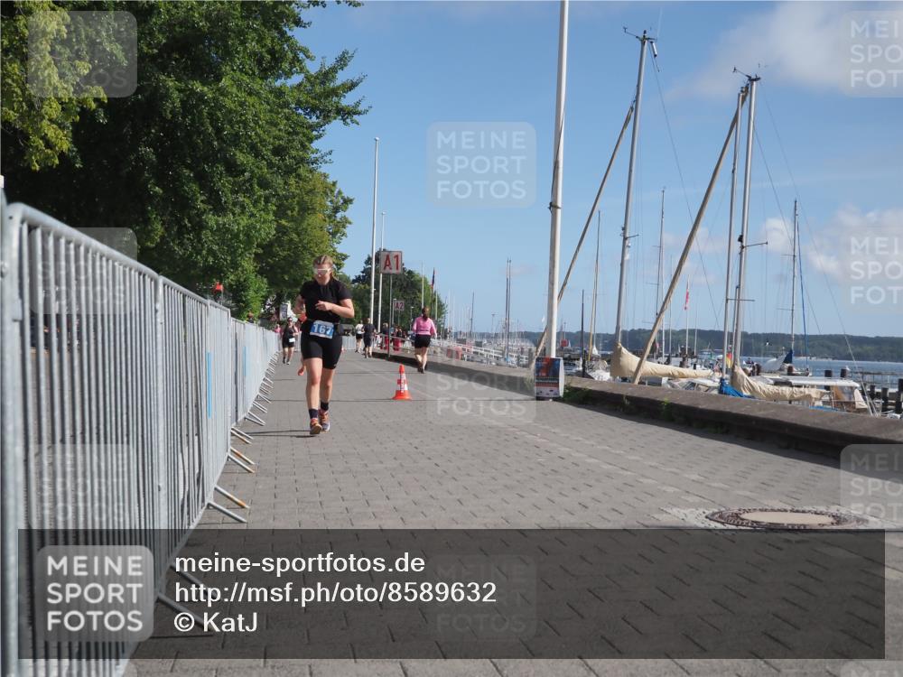 17.08.2025 - KN Förde Triathlon 2025 KatJ http://msf.ph/oto/8589632 17.08.2025 10:42:47 Laufen 167 meine-sportfotos.de