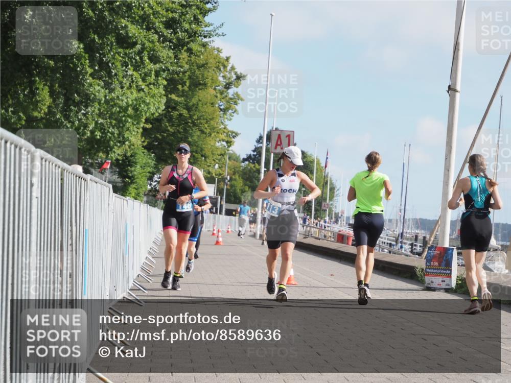17.08.2025 - KN Förde Triathlon 2025 KatJ http://msf.ph/oto/8589636 17.08.2025 10:16:16 Laufen 113, 146, 149 meine-sportfotos.de