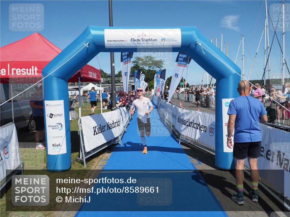 17.08.2025 - KN Förde Triathlon 2025 MichiJ http://msf.ph/oto/8589661 17.08.2025 13:47:53 Laufen 428 meine-sportfotos.de