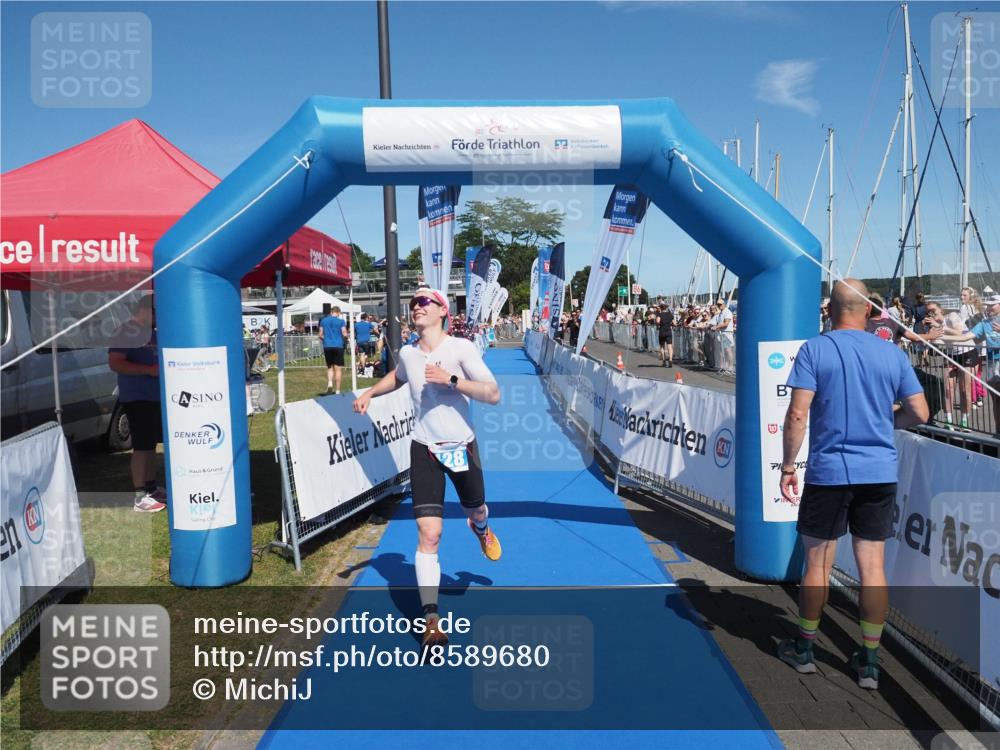 17.08.2025 - KN Förde Triathlon 2025 MichiJ http://msf.ph/oto/8589680 17.08.2025 13:47:53 Laufen 428 meine-sportfotos.de