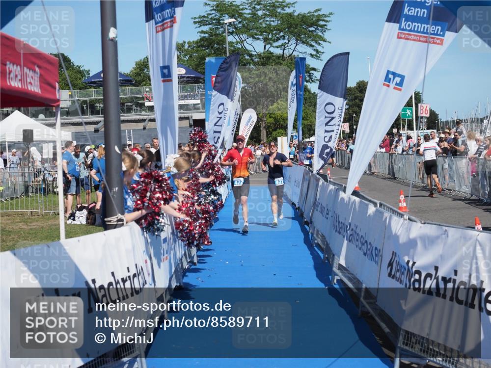 17.08.2025 - KN Förde Triathlon 2025 MichiJ http://msf.ph/oto/8589711 17.08.2025 13:48:21 Laufen 431, 472 meine-sportfotos.de