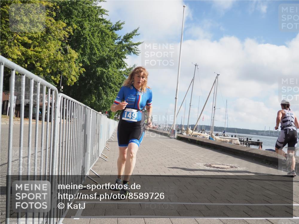 17.08.2025 - KN Förde Triathlon 2025 KatJ http://msf.ph/oto/8589726 17.08.2025 10:16:23 Laufen 122, 146, 149, 196 meine-sportfotos.de