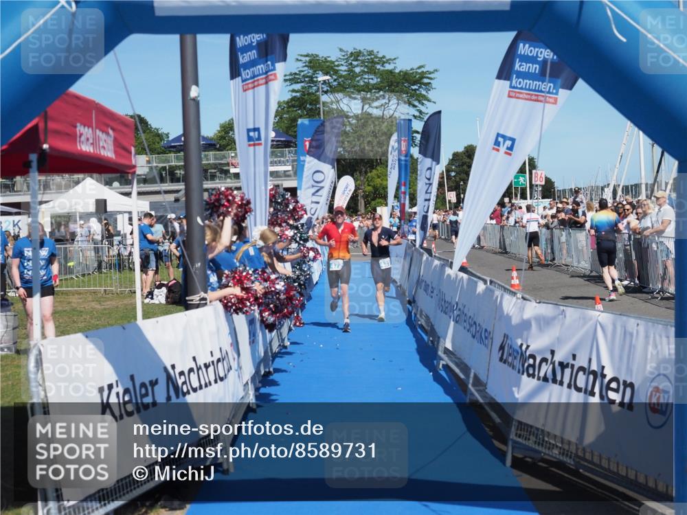 17.08.2025 - KN Förde Triathlon 2025 MichiJ http://msf.ph/oto/8589731 17.08.2025 13:48:22 Laufen 431, 472 meine-sportfotos.de