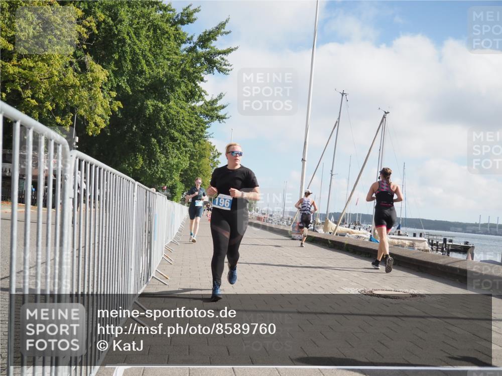 17.08.2025 - KN Förde Triathlon 2025 KatJ http://msf.ph/oto/8589760 17.08.2025 10:16:26 Laufen 122, 196 meine-sportfotos.de