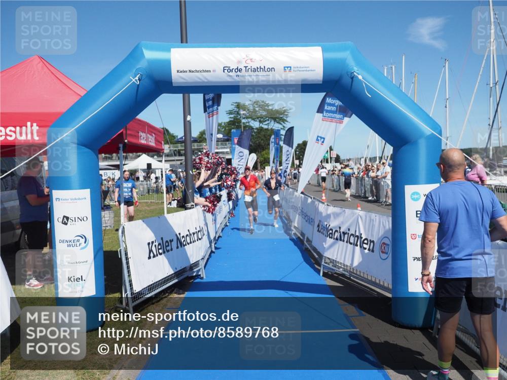 17.08.2025 - KN Förde Triathlon 2025 MichiJ http://msf.ph/oto/8589768 17.08.2025 13:48:23 Laufen 431, 472 meine-sportfotos.de