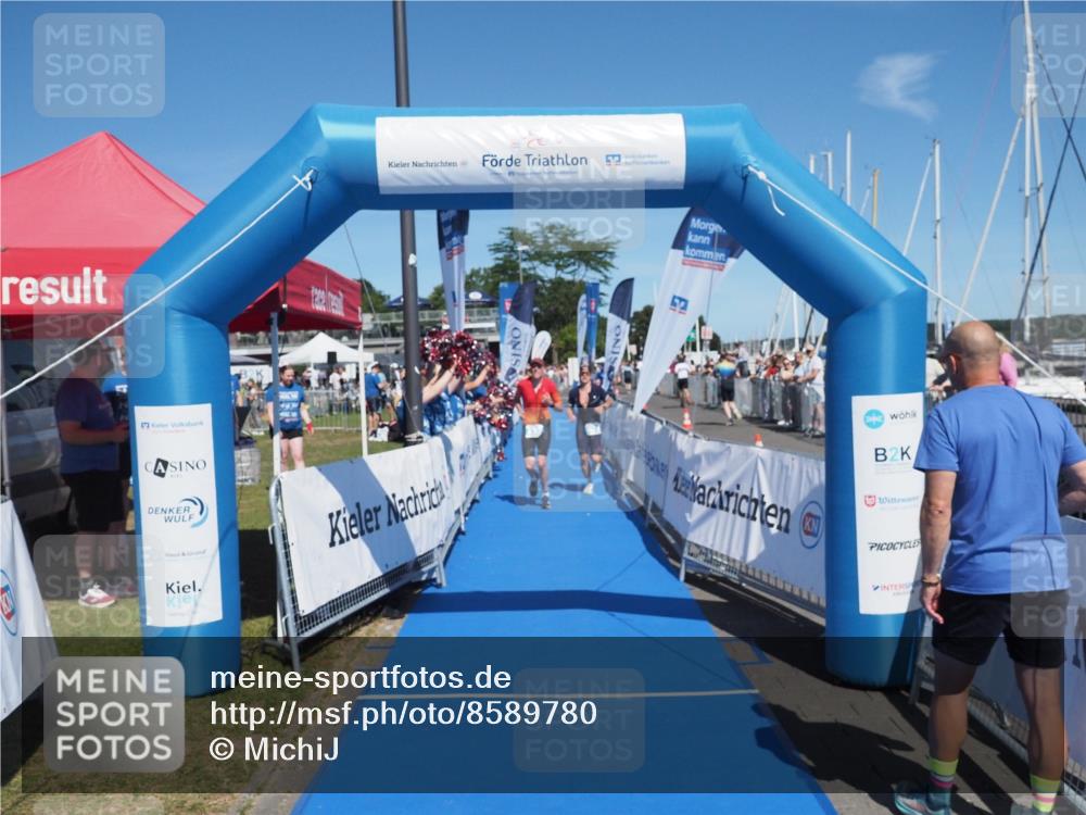 17.08.2025 - KN Förde Triathlon 2025 MichiJ http://msf.ph/oto/8589780 17.08.2025 13:48:23 Laufen 431, 472 meine-sportfotos.de