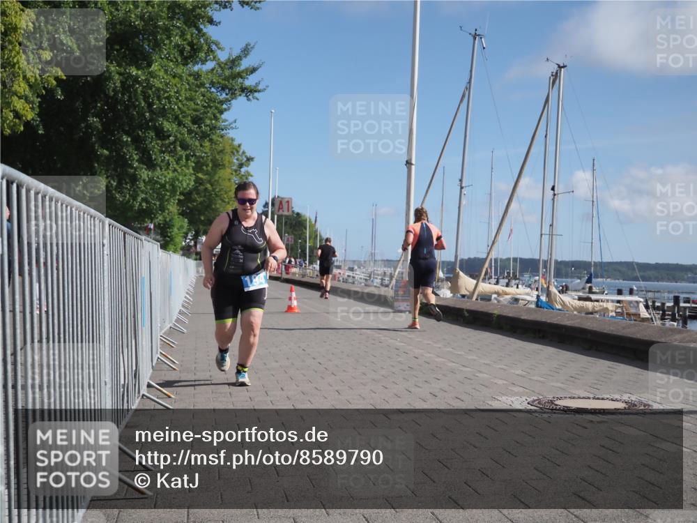 17.08.2025 - KN Förde Triathlon 2025 KatJ http://msf.ph/oto/8589790 17.08.2025 10:43:04 Laufen 194 meine-sportfotos.de