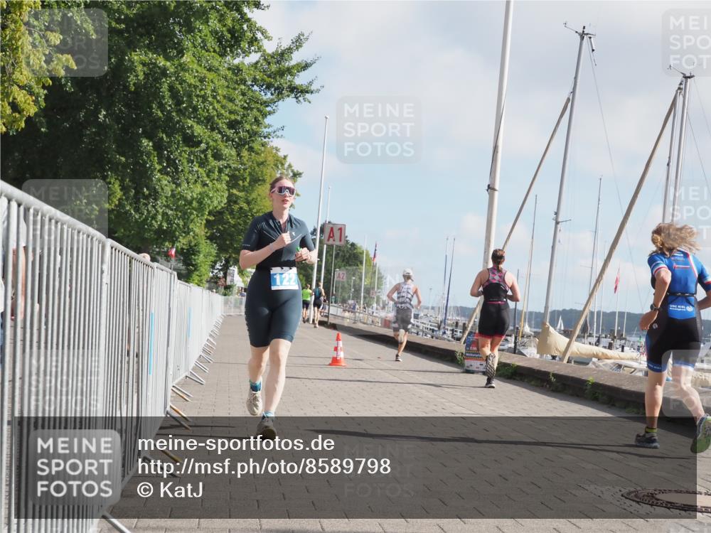 17.08.2025 - KN Förde Triathlon 2025 KatJ http://msf.ph/oto/8589798 17.08.2025 10:16:28 Laufen 122, 196 meine-sportfotos.de