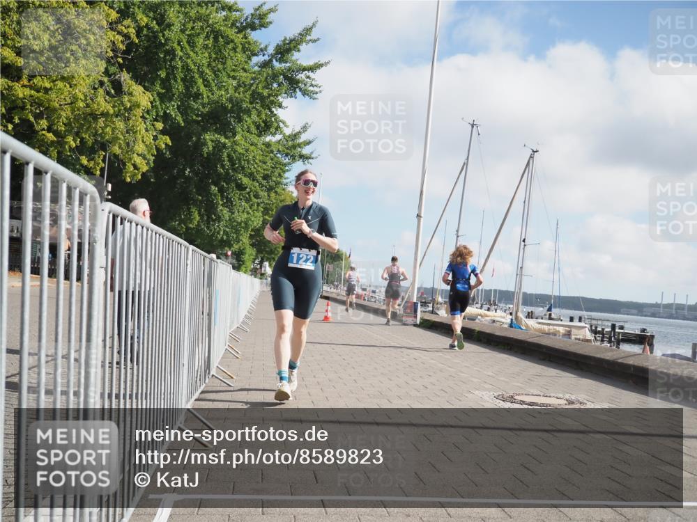 17.08.2025 - KN Förde Triathlon 2025 KatJ http://msf.ph/oto/8589823 17.08.2025 10:16:29 Laufen 122, 196 meine-sportfotos.de
