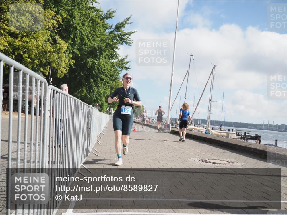 17.08.2025 - KN Förde Triathlon 2025 KatJ http://msf.ph/oto/8589827 17.08.2025 10:16:29 Laufen 122, 196 meine-sportfotos.de