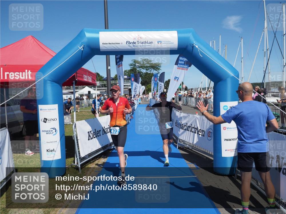 17.08.2025 - KN Förde Triathlon 2025 MichiJ http://msf.ph/oto/8589840 17.08.2025 13:48:25 Laufen 431, 472 meine-sportfotos.de