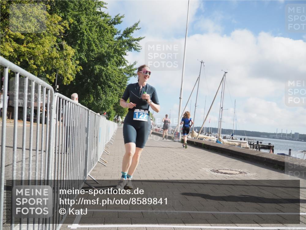 17.08.2025 - KN Förde Triathlon 2025 KatJ http://msf.ph/oto/8589841 17.08.2025 10:16:29 Laufen 122, 196 meine-sportfotos.de