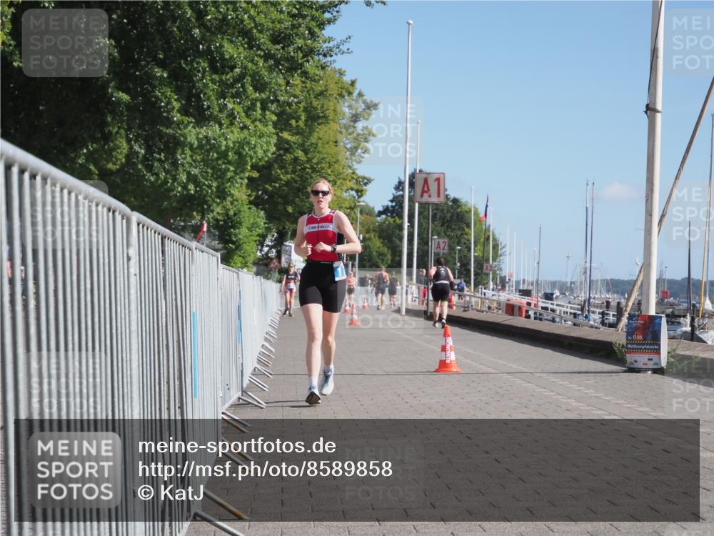 17.08.2025 - KN Förde Triathlon 2025 KatJ http://msf.ph/oto/8589858 17.08.2025 10:43:27 Laufen 171 meine-sportfotos.de