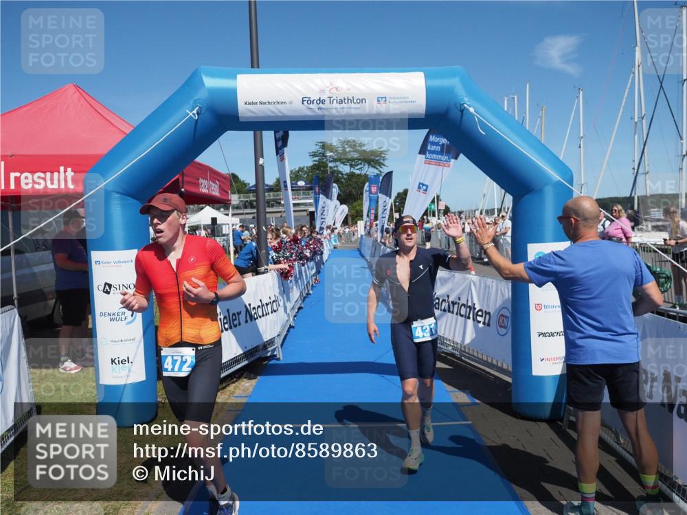 17.08.2025 - KN Förde Triathlon 2025 MichiJ http://msf.ph/oto/8589863 17.08.2025 13:48:26 Laufen 431, 472 meine-sportfotos.de