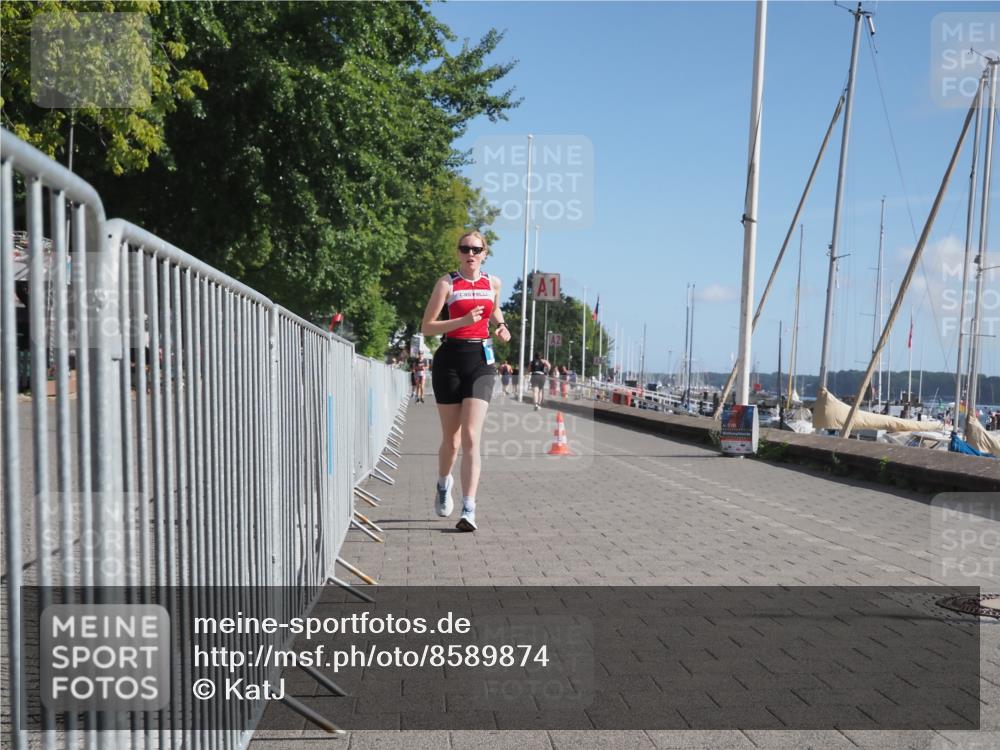 17.08.2025 - KN Förde Triathlon 2025 KatJ http://msf.ph/oto/8589874 17.08.2025 10:43:29 Laufen 171 meine-sportfotos.de