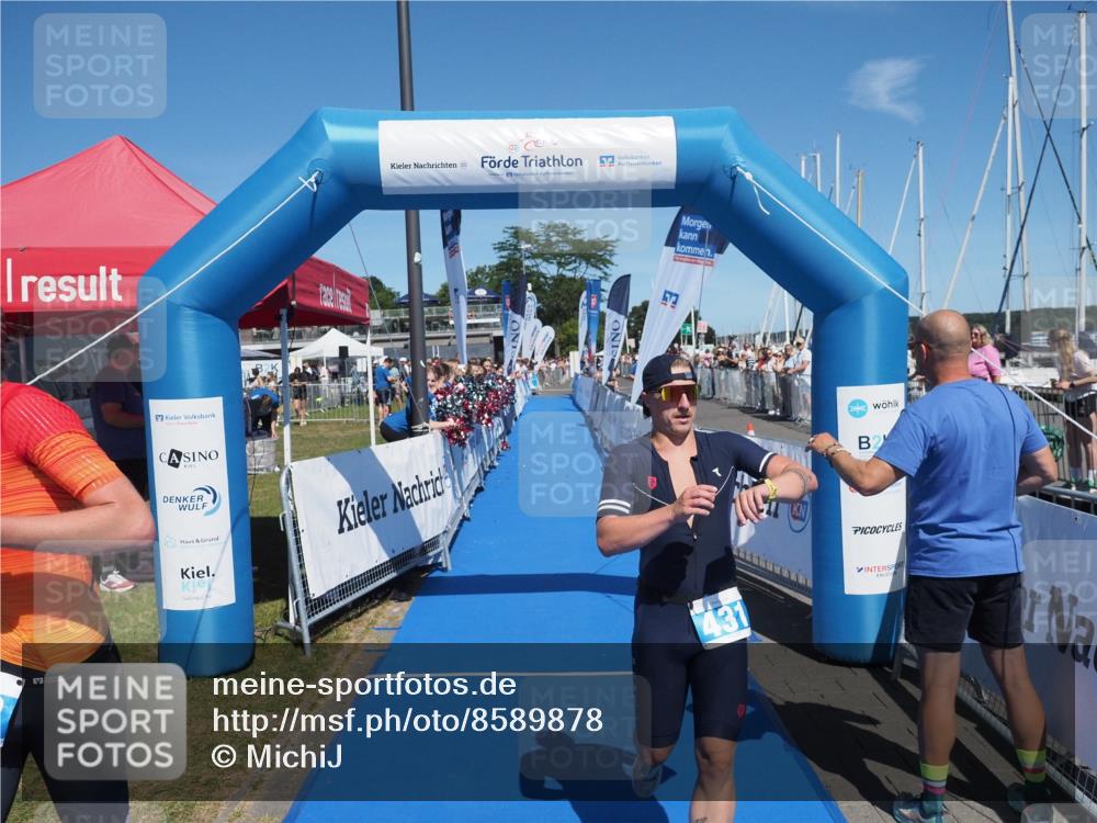 17.08.2025 - KN Förde Triathlon 2025 MichiJ http://msf.ph/oto/8589878 17.08.2025 13:48:27 Laufen 431, 472 meine-sportfotos.de