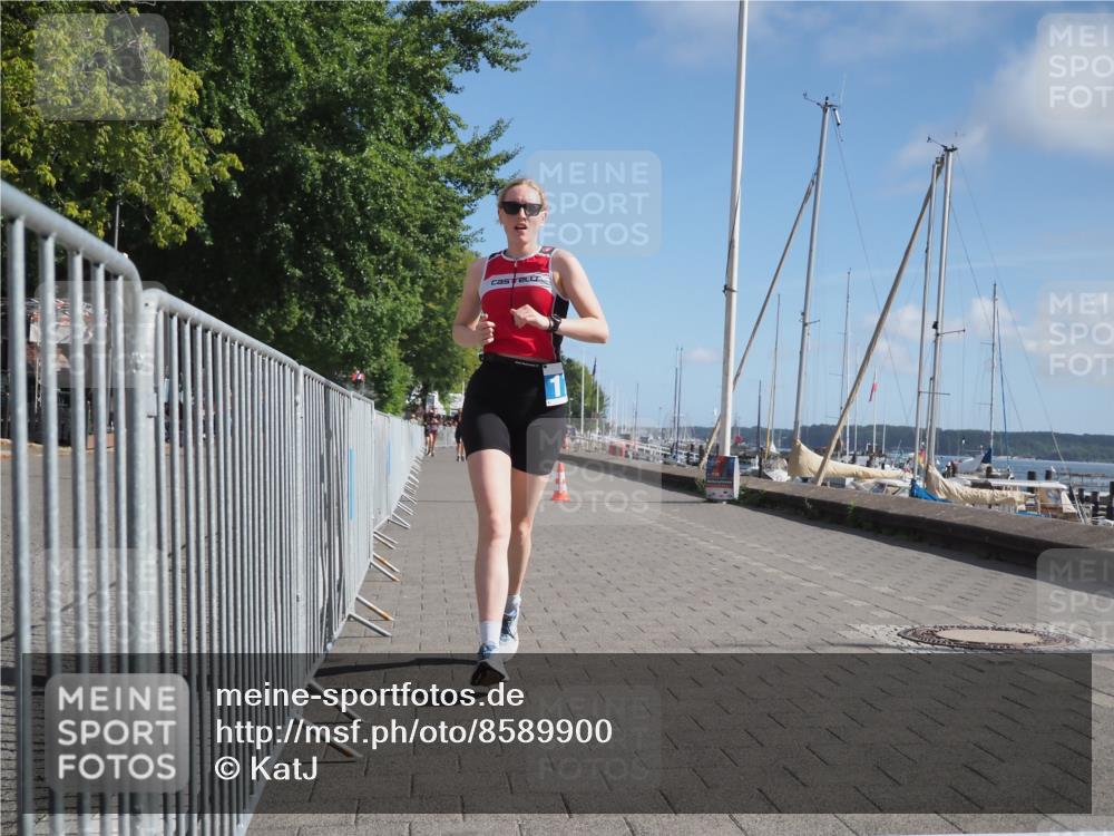17.08.2025 - KN Förde Triathlon 2025 KatJ http://msf.ph/oto/8589900 17.08.2025 10:43:31 Laufen 171 meine-sportfotos.de