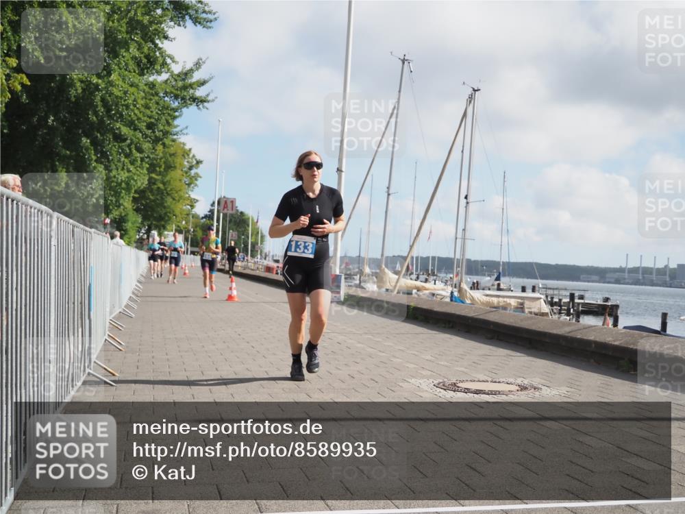 17.08.2025 - KN Förde Triathlon 2025 KatJ http://msf.ph/oto/8589935 17.08.2025 10:16:45 Laufen 133, 184 meine-sportfotos.de