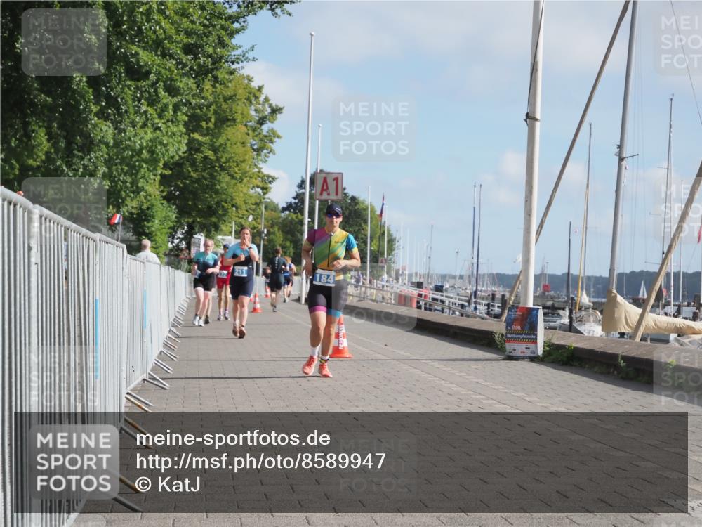 17.08.2025 - KN Förde Triathlon 2025 KatJ http://msf.ph/oto/8589947 17.08.2025 10:16:47 Laufen 133, 184, 211 meine-sportfotos.de