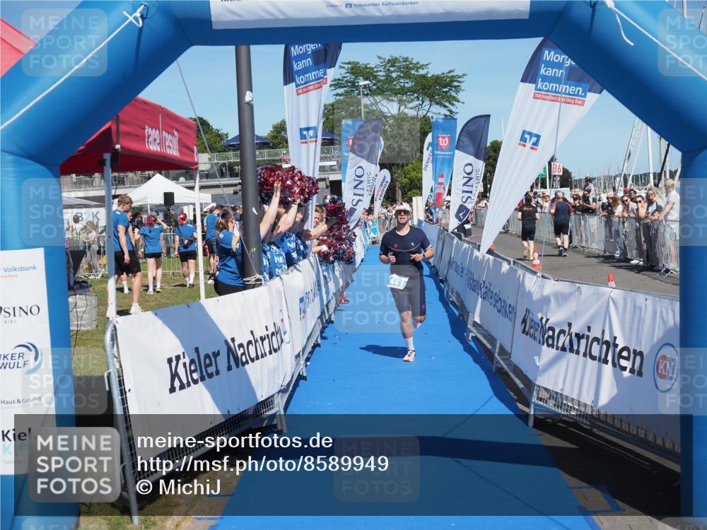 17.08.2025 - KN Förde Triathlon 2025 MichiJ http://msf.ph/oto/8589949 17.08.2025 13:48:43 Laufen 441 meine-sportfotos.de