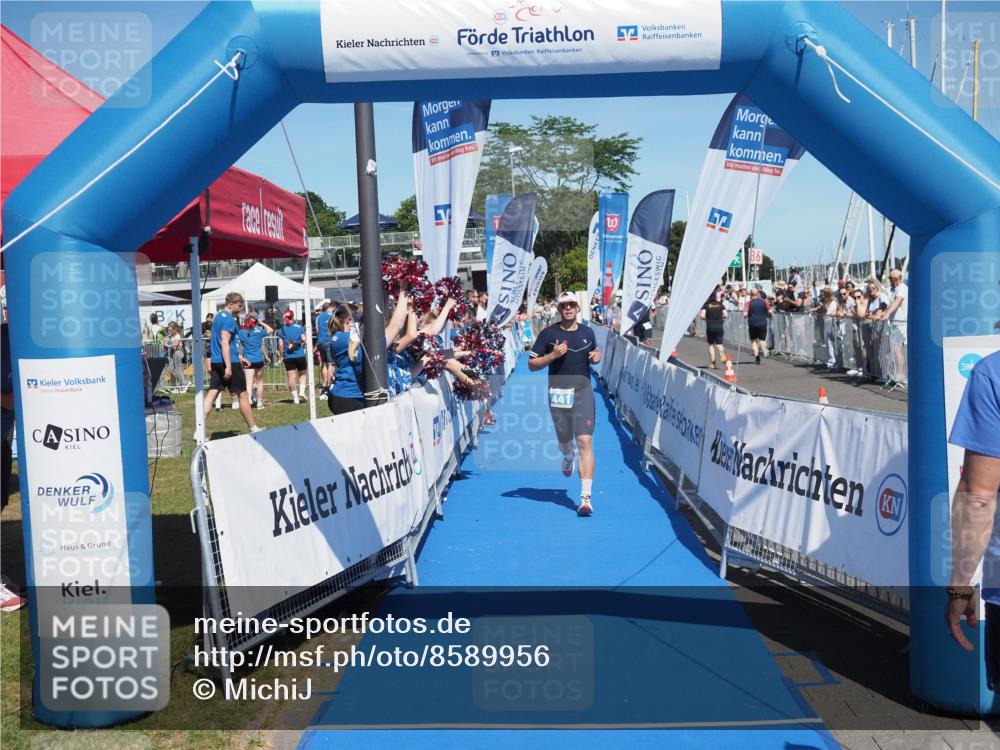 17.08.2025 - KN Förde Triathlon 2025 MichiJ http://msf.ph/oto/8589956 17.08.2025 13:48:43 Laufen 441 meine-sportfotos.de