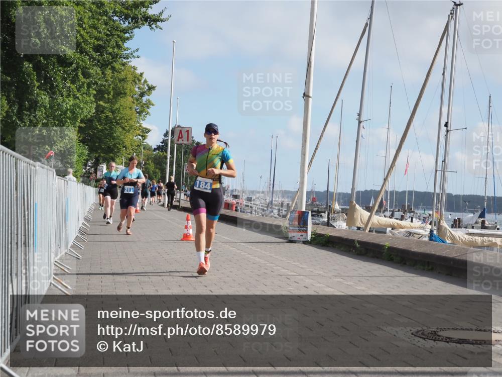 17.08.2025 - KN Förde Triathlon 2025 KatJ http://msf.ph/oto/8589979 17.08.2025 10:16:49 Laufen 131, 133, 151, 172, 184, 211 meine-sportfotos.de