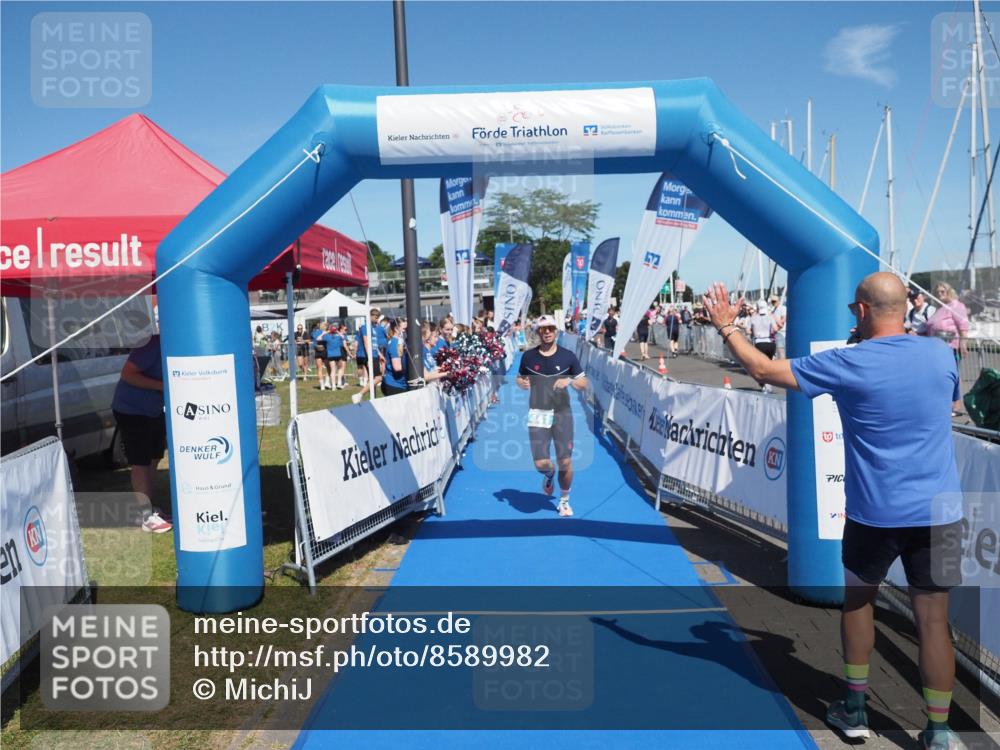 17.08.2025 - KN Förde Triathlon 2025 MichiJ http://msf.ph/oto/8589982 17.08.2025 13:48:44 Laufen 441 meine-sportfotos.de