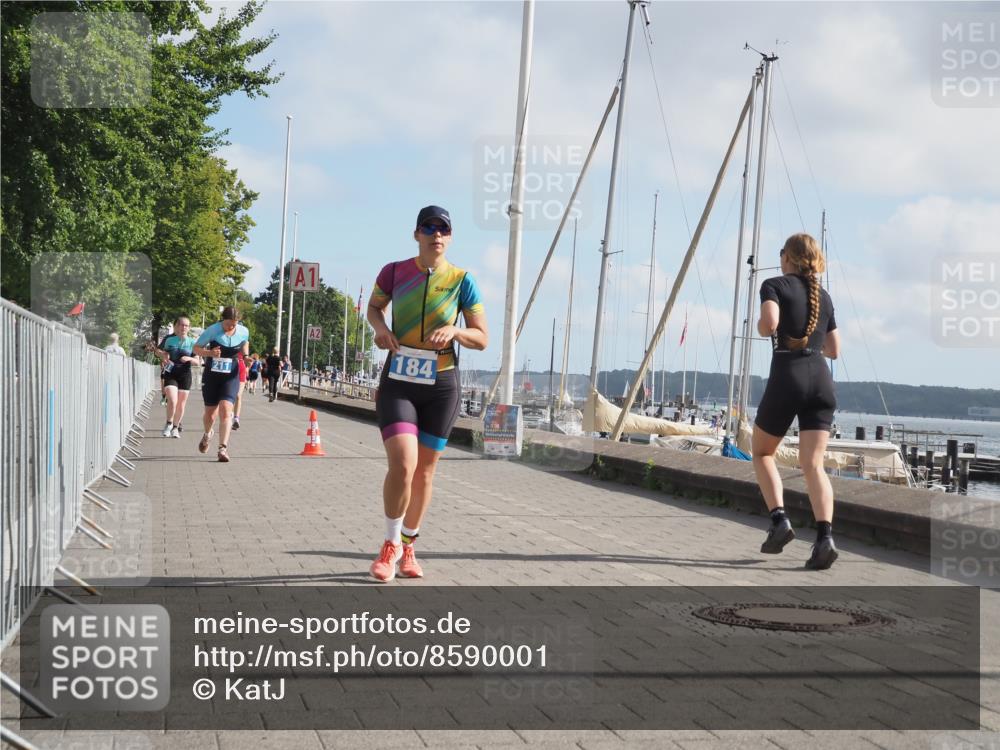 17.08.2025 - KN Förde Triathlon 2025 KatJ http://msf.ph/oto/8590001 17.08.2025 10:16:50 Laufen 131, 151, 172, 184, 211 meine-sportfotos.de