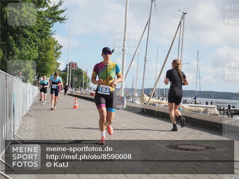 17.08.2025 - KN Förde Triathlon 2025 KatJ http://msf.ph/oto/8590008 17.08.2025 10:16:50 Laufen 131, 151, 172, 184, 211 meine-sportfotos.de