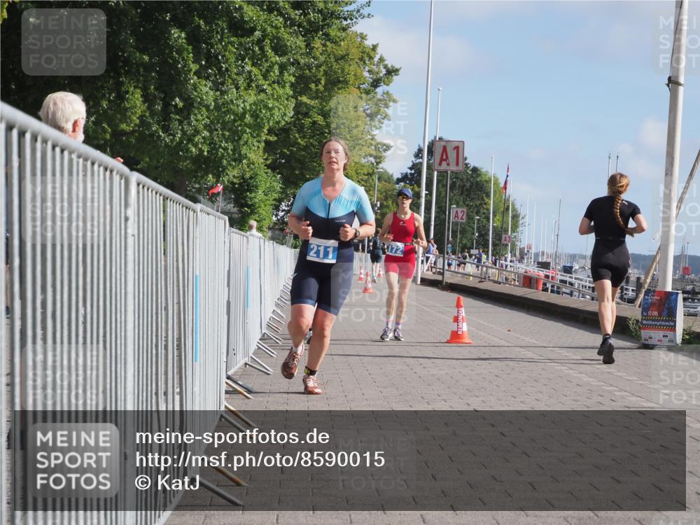 17.08.2025 - KN Förde Triathlon 2025 KatJ http://msf.ph/oto/8590015 17.08.2025 10:16:52 Laufen 131, 151, 172, 184, 211 meine-sportfotos.de