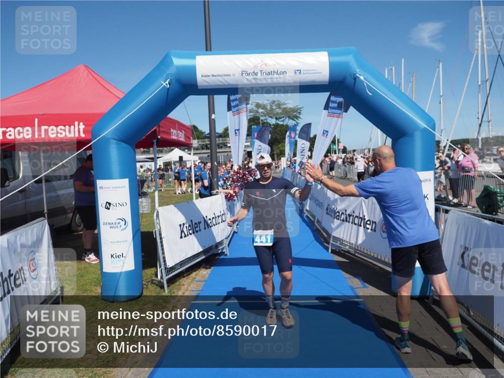 17.08.2025 - KN Förde Triathlon 2025 MichiJ http://msf.ph/oto/8590017 17.08.2025 13:48:45 Laufen 441 meine-sportfotos.de