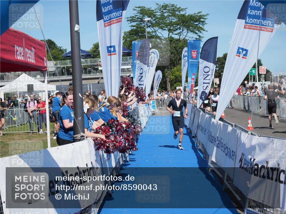 17.08.2025 - KN Förde Triathlon 2025 MichiJ http://msf.ph/oto/8590043 17.08.2025 13:48:57 Laufen 440 meine-sportfotos.de