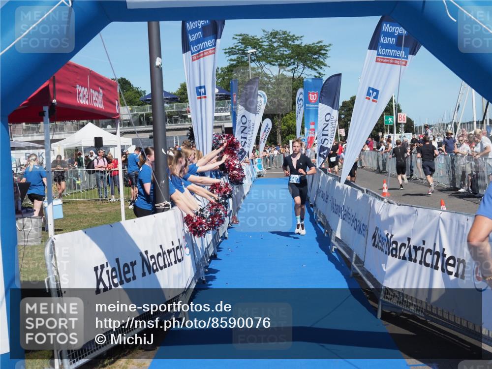 17.08.2025 - KN Förde Triathlon 2025 MichiJ http://msf.ph/oto/8590076 17.08.2025 13:48:57 Laufen 440 meine-sportfotos.de
