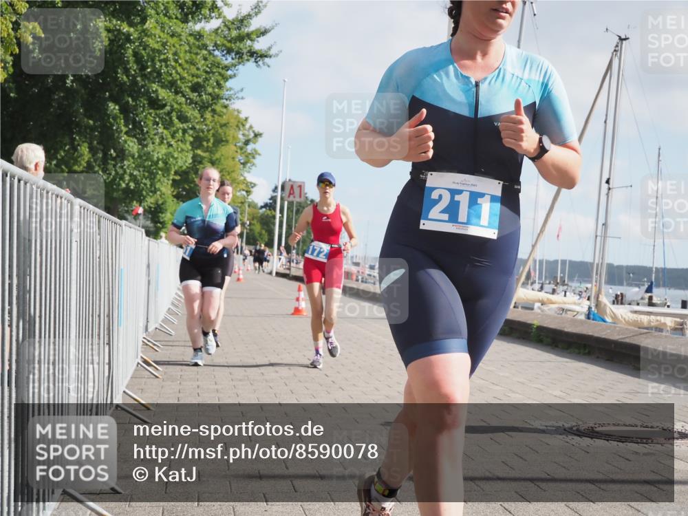 17.08.2025 - KN Förde Triathlon 2025 KatJ http://msf.ph/oto/8590078 17.08.2025 10:16:55 Laufen 131, 151, 172, 182, 211 meine-sportfotos.de