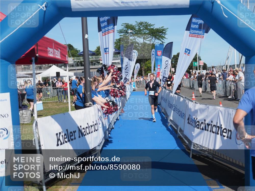 17.08.2025 - KN Förde Triathlon 2025 MichiJ http://msf.ph/oto/8590080 17.08.2025 13:48:58 Laufen 440 meine-sportfotos.de