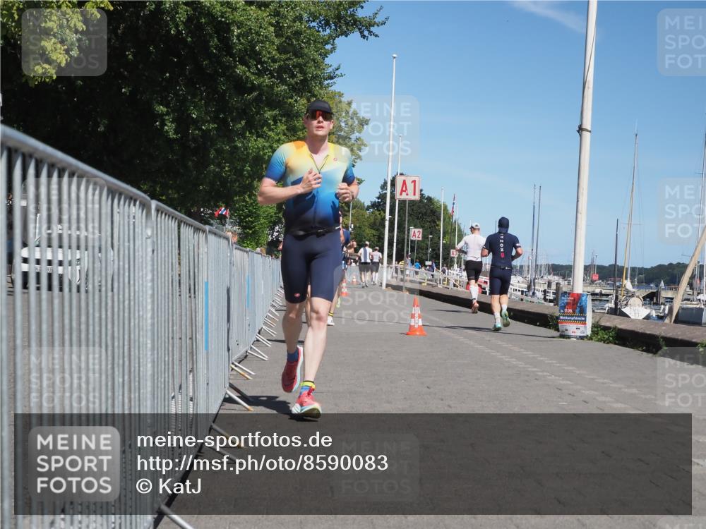 17.08.2025 - KN Förde Triathlon 2025 KatJ http://msf.ph/oto/8590083 17.08.2025 13:35:20 Laufen 396, 406, 427, 454, 487, 532 meine-sportfotos.de
