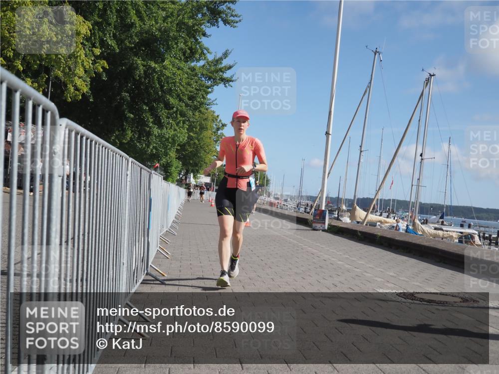 17.08.2025 - KN Förde Triathlon 2025 KatJ http://msf.ph/oto/8590099 17.08.2025 10:43:58 Laufen 225, 245 meine-sportfotos.de
