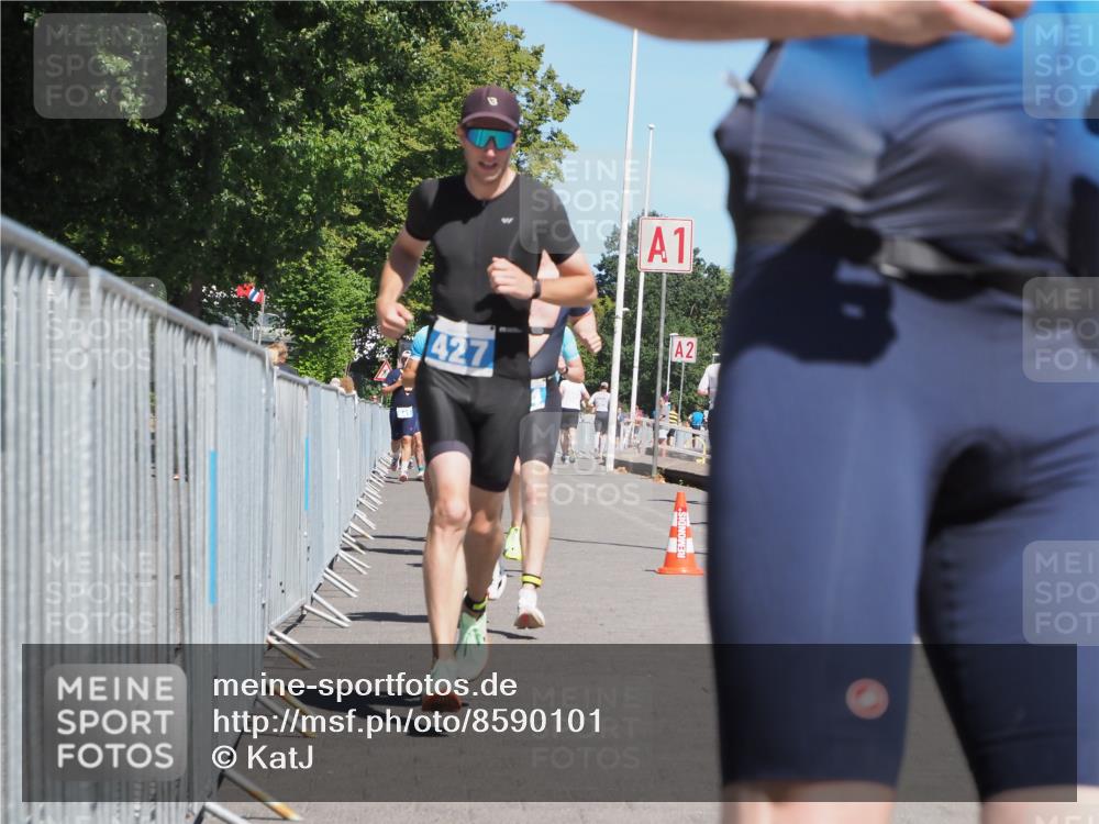 17.08.2025 - KN Förde Triathlon 2025 KatJ http://msf.ph/oto/8590101 17.08.2025 13:35:22 Laufen 396, 406, 427, 454, 487, 532 meine-sportfotos.de