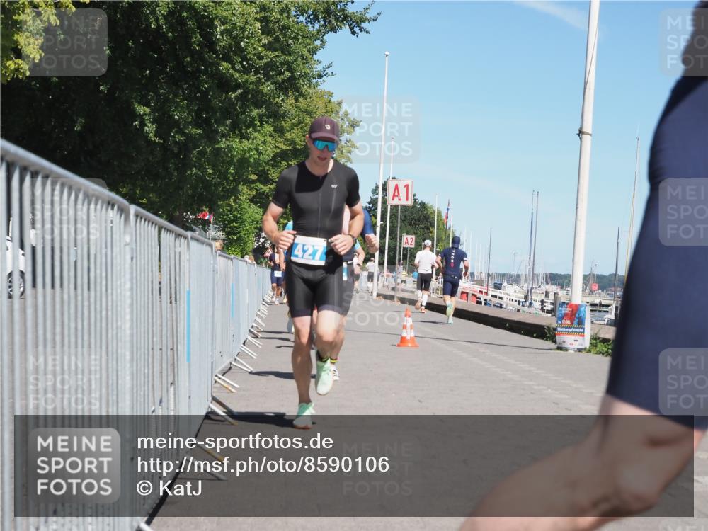 17.08.2025 - KN Förde Triathlon 2025 KatJ http://msf.ph/oto/8590106 17.08.2025 13:35:22 Laufen 396, 406, 427, 454, 487, 532 meine-sportfotos.de