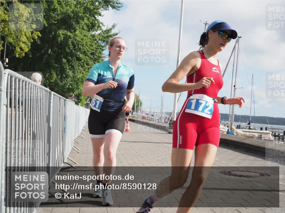 17.08.2025 - KN Förde Triathlon 2025 KatJ http://msf.ph/oto/8590128 17.08.2025 10:16:58 Laufen 131, 151, 172, 182, 211 meine-sportfotos.de