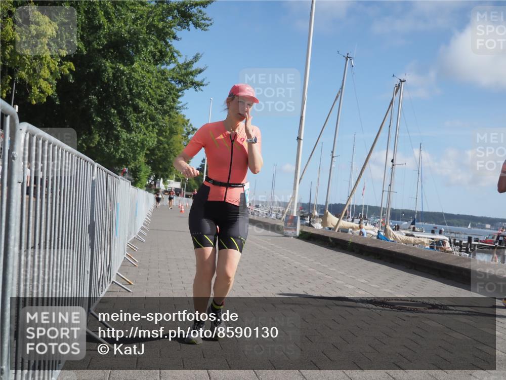 17.08.2025 - KN Förde Triathlon 2025 KatJ http://msf.ph/oto/8590130 17.08.2025 10:43:59 Laufen 225, 245 meine-sportfotos.de