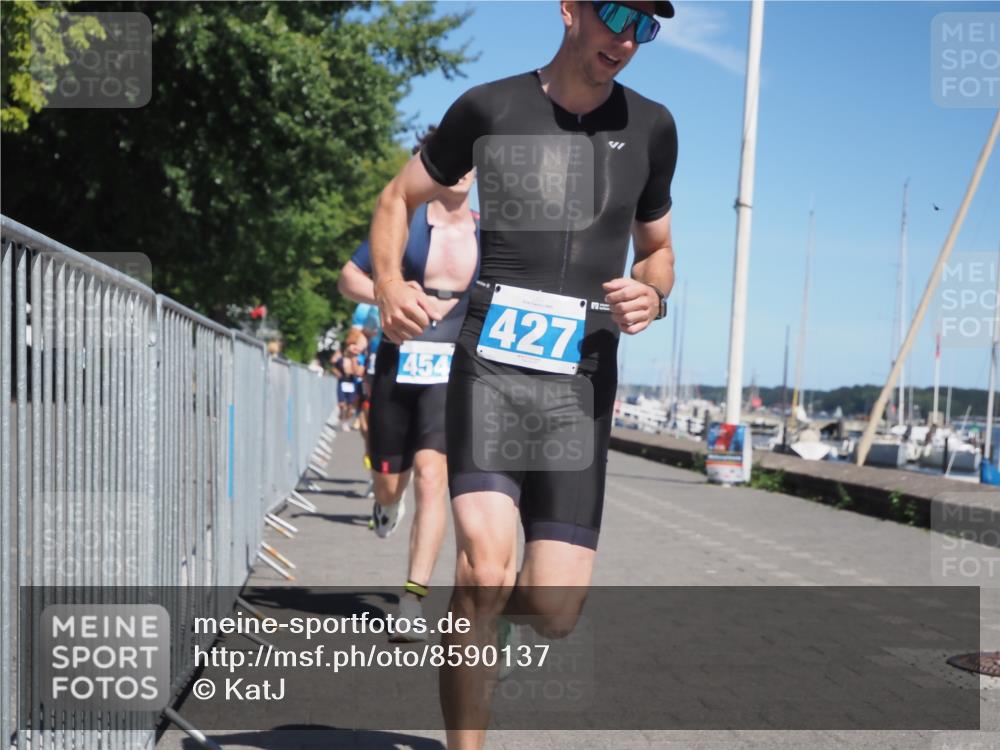 17.08.2025 - KN Förde Triathlon 2025 KatJ http://msf.ph/oto/8590137 17.08.2025 13:35:23 Laufen 396, 406, 427, 454, 487, 532 meine-sportfotos.de