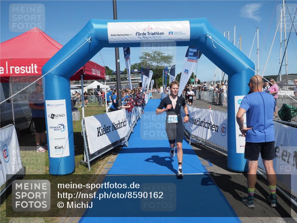 17.08.2025 - KN Förde Triathlon 2025 MichiJ http://msf.ph/oto/8590162 17.08.2025 13:49:00 Laufen 440 meine-sportfotos.de