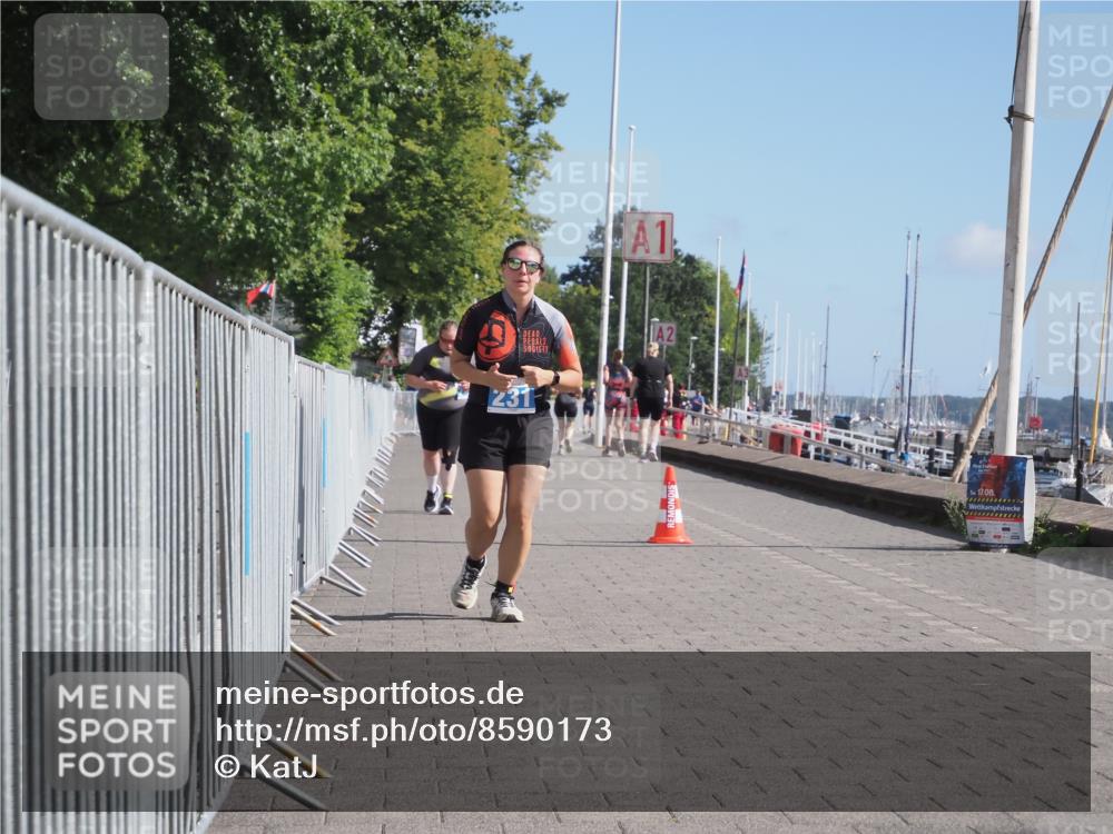 17.08.2025 - KN Förde Triathlon 2025 KatJ http://msf.ph/oto/8590173 17.08.2025 10:44:19 Laufen 231 meine-sportfotos.de