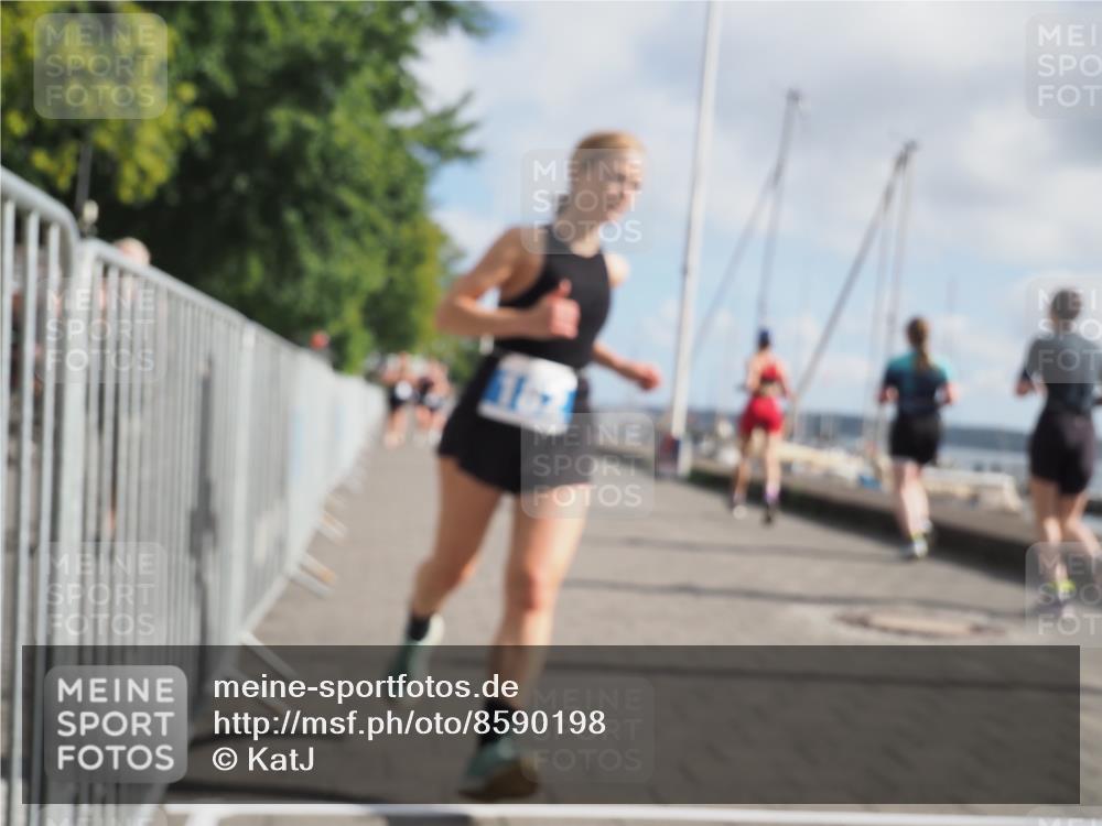 17.08.2025 - KN Förde Triathlon 2025 KatJ http://msf.ph/oto/8590198 17.08.2025 10:17:03 Laufen 130, 162, 182, 208 meine-sportfotos.de