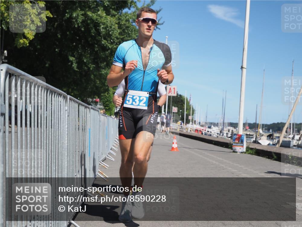17.08.2025 - KN Förde Triathlon 2025 KatJ http://msf.ph/oto/8590228 17.08.2025 13:35:26 Laufen 406, 420, 427, 441, 454, 476, 487, 532 meine-sportfotos.de