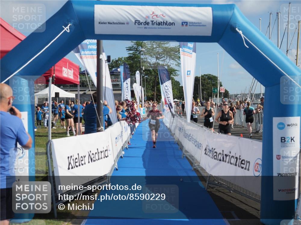 17.08.2025 - KN Förde Triathlon 2025 MichiJ http://msf.ph/oto/8590229 17.08.2025 10:31:51 Laufen 152 meine-sportfotos.de