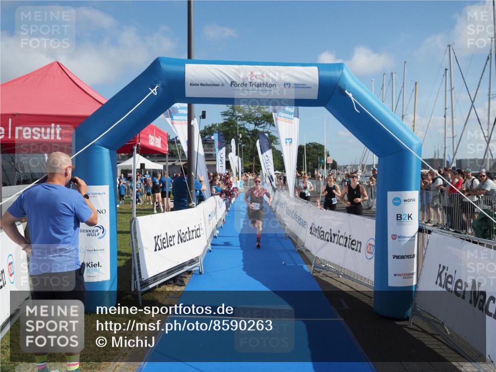 17.08.2025 - KN Förde Triathlon 2025 MichiJ http://msf.ph/oto/8590263 17.08.2025 10:31:52 Laufen 152 meine-sportfotos.de