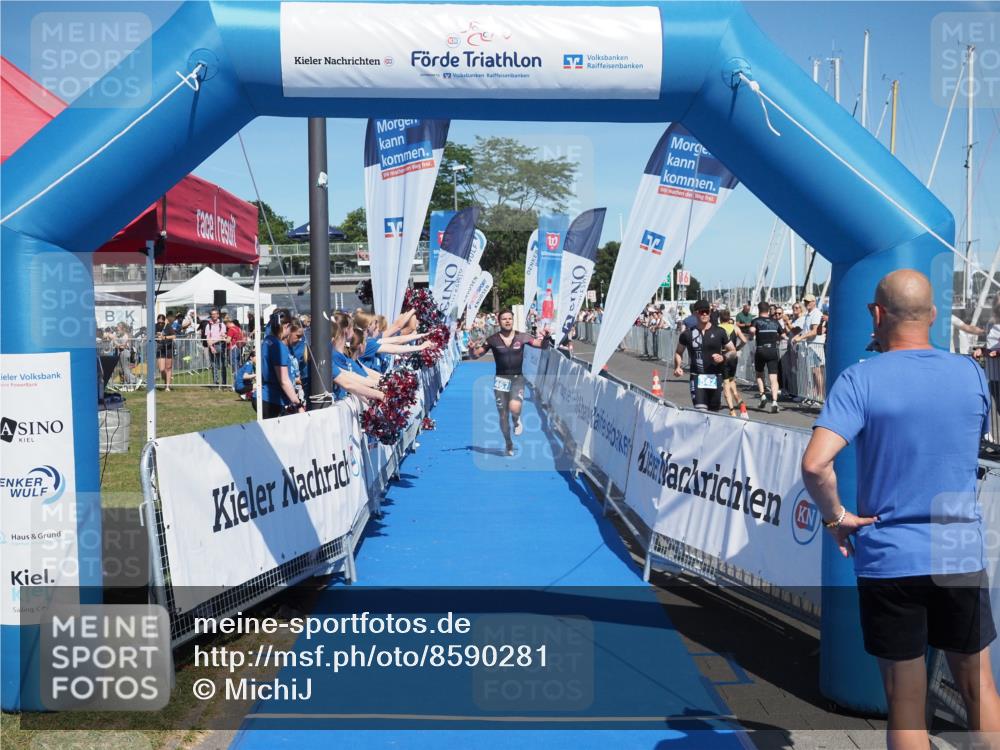 17.08.2025 - KN Förde Triathlon 2025 MichiJ http://msf.ph/oto/8590281 17.08.2025 13:49:29 Laufen 467 meine-sportfotos.de